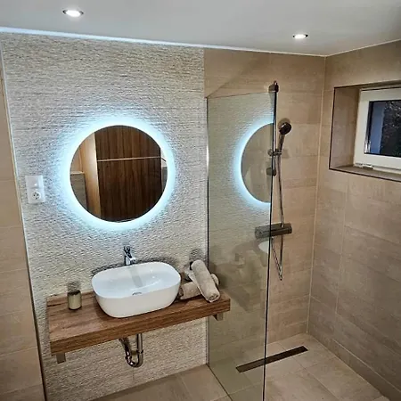 Kenesea Semesterbostad Balatonkenese