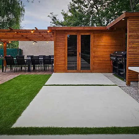 Semesterbostad Kenesea